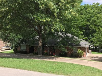 305 Lakewood Dr, Waxahachie, TX, 75165