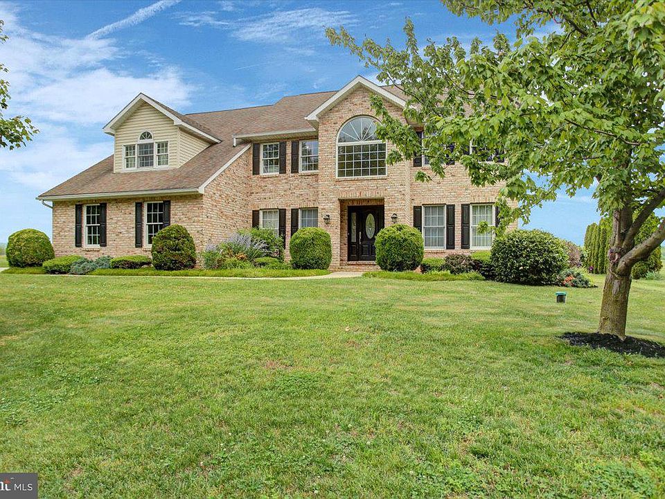 4171 Fletcher Dr, Greencastle, PA 17225 | Zillow
