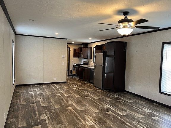 3rd image of 2191 E Ohio Pike #11