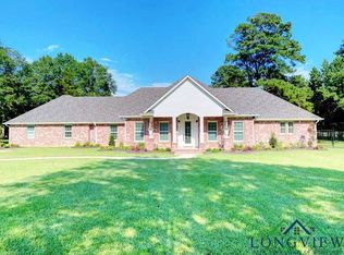 4810 Fm 31 N, De Berry, TX 75639