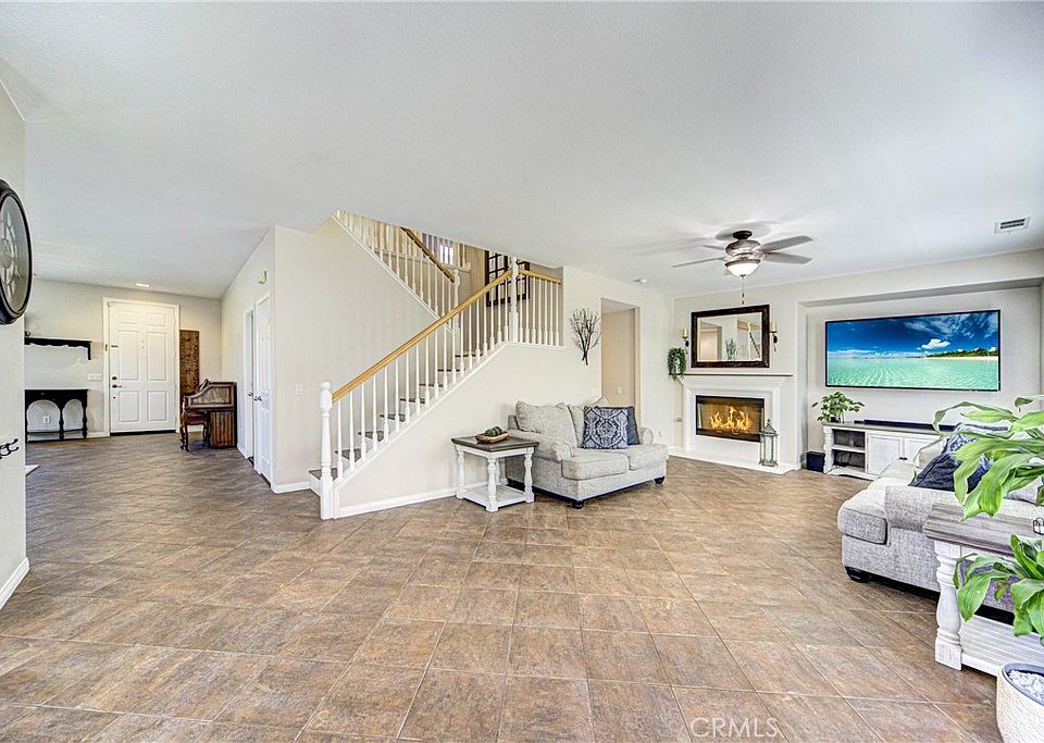 1st image of 37361 Stellarview Ave
