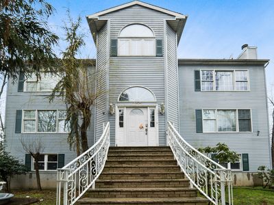 255 Dorsa Ave, Wayne, NJ, 07470