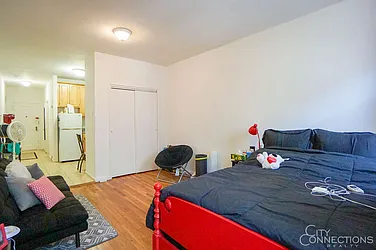 Rented by City Connections Realty