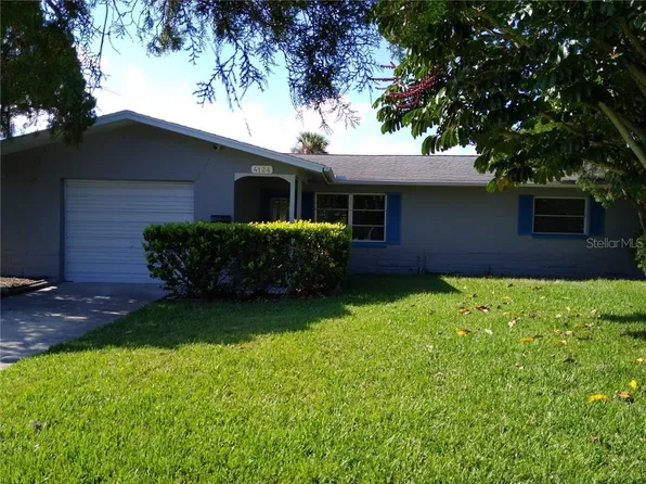 4124 Headsail Dr, New Port Richey, FL 34652