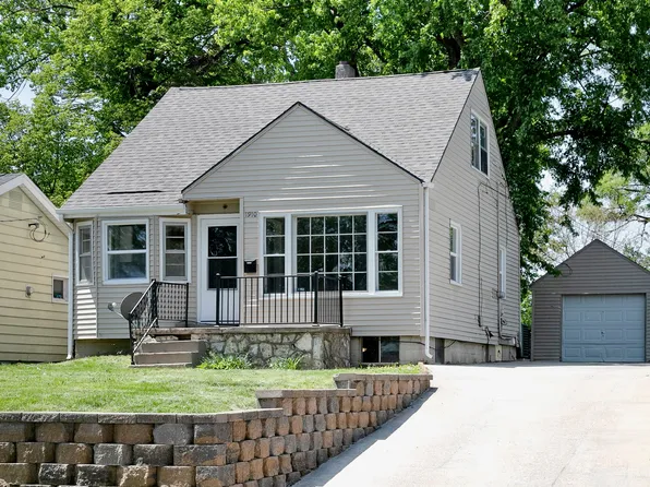 1910 N 60th St, Omaha, NE 68104