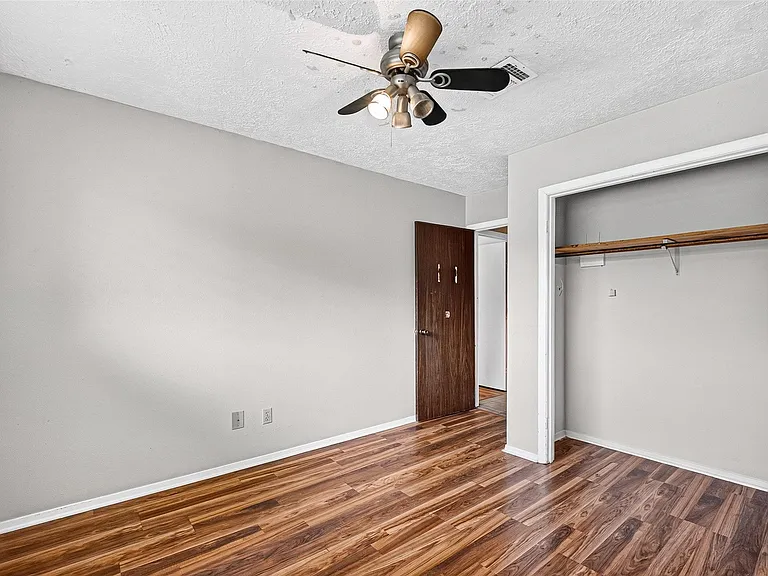 3602 Cedarcrest Dr — Photo 18