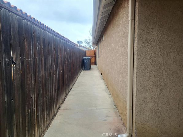 4043 Rexford Dr, Hemet, CA 92545