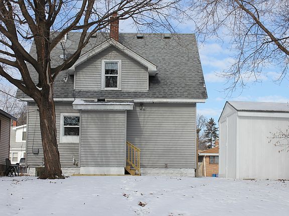 2nd image of 1884 La Crosse Ave