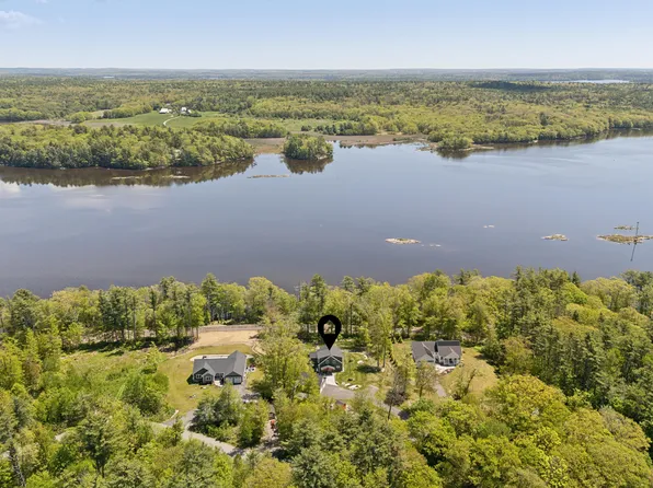 29 Bay Field Drive, Woolwich, ME 04579