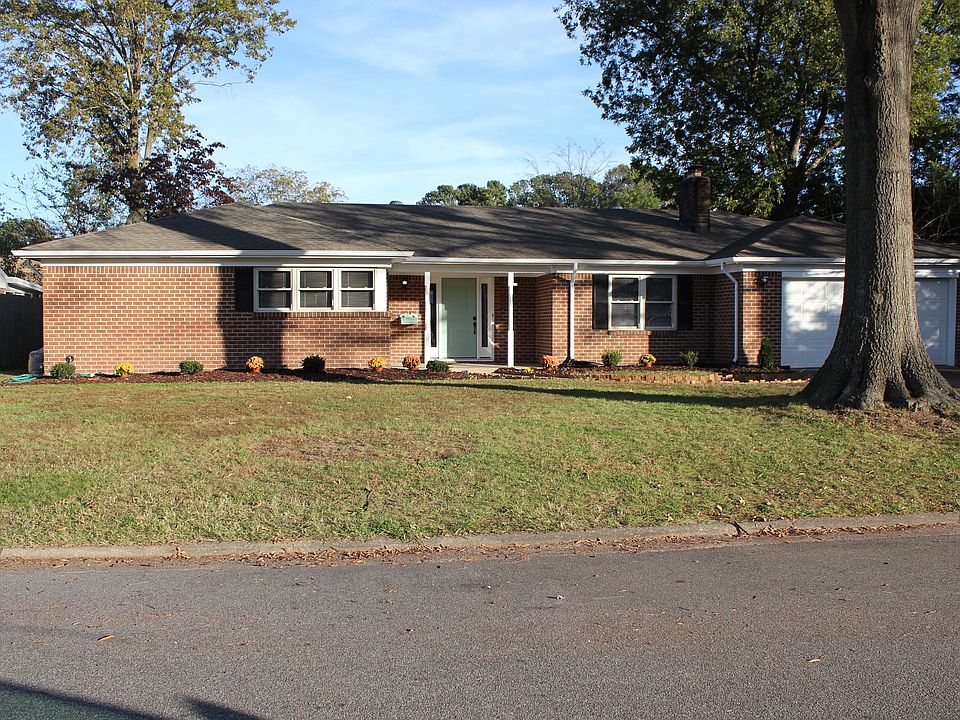 1st image of 337 E Palmyra Dr