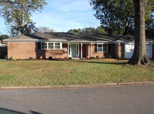 337 E Palmyra Dr, Virginia Beach, VA 23462