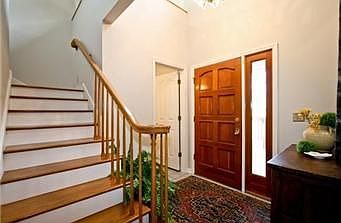 3rd image of 3713 Somerset Dr