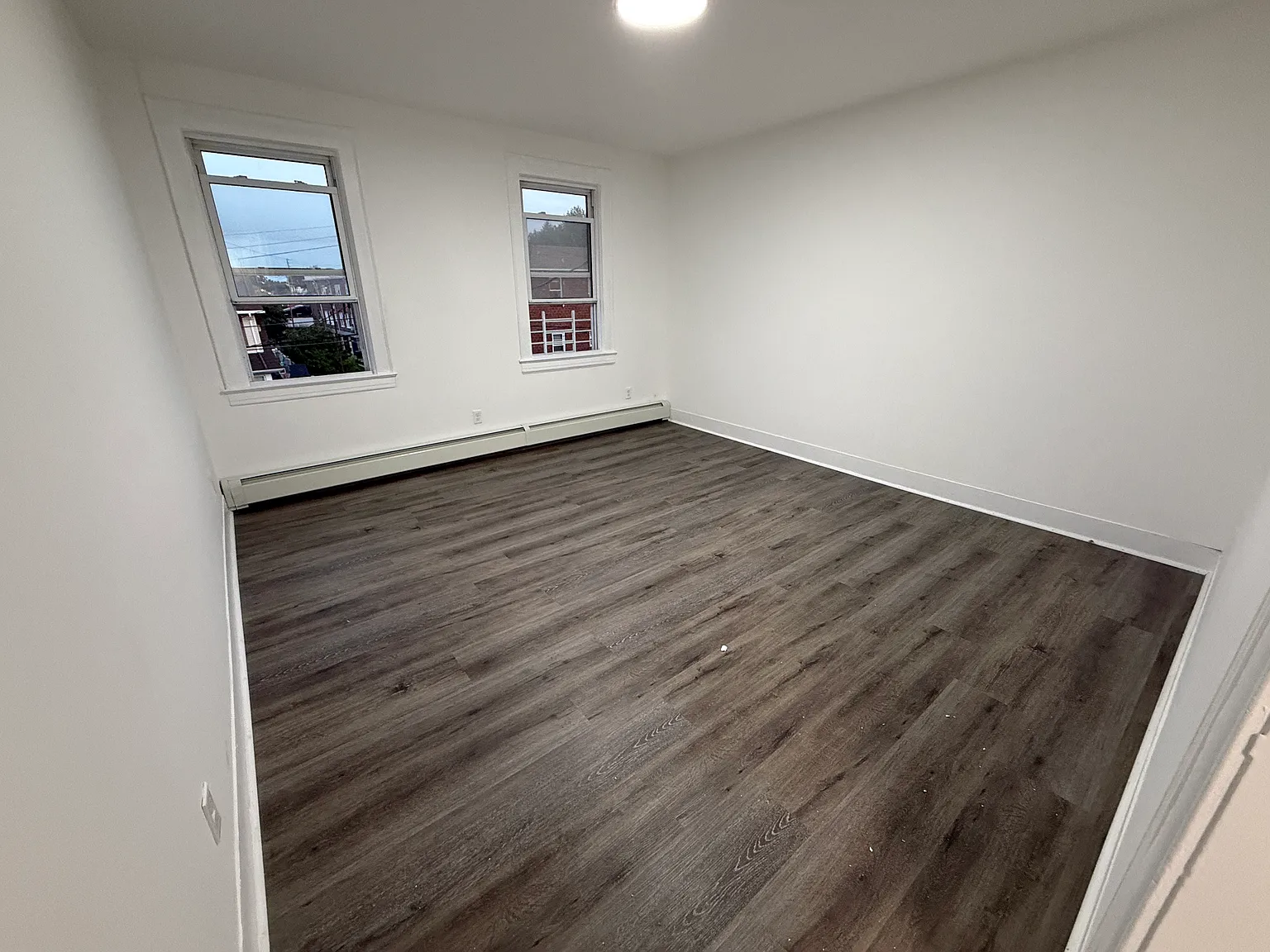 2 bed, $2,300 — Photo 1