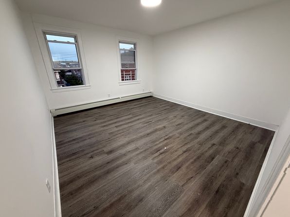 53 Grant Pl Floor 2