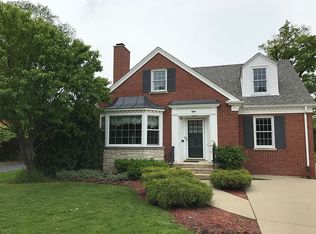 1714 Greendale Ave, Park Ridge, IL 60068