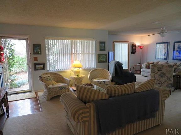 3rd image of 325 Fairpoint Dr
