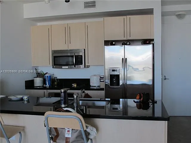 79 SW 12th St #2911 — Photo 2