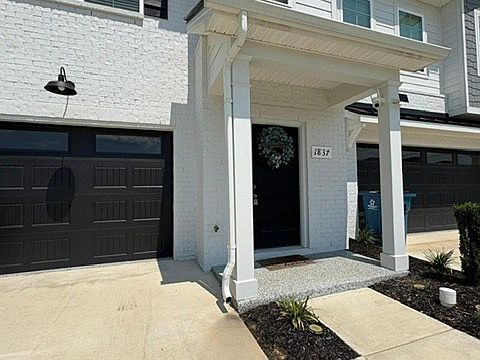 2nd image of 1837 Bethpage Dr