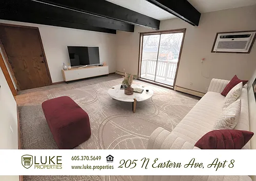 205 N Eastern Ave #8 Photo 1