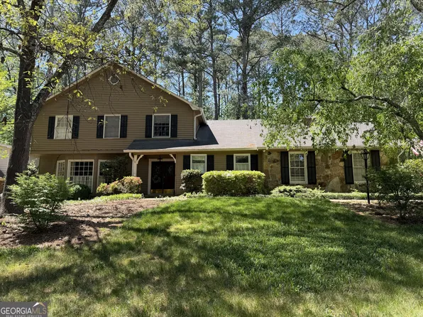 3644 Meadow Chase Dr, Marietta, GA 30062