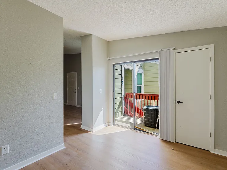 932 S Dearborn Way #18 — Photo 13