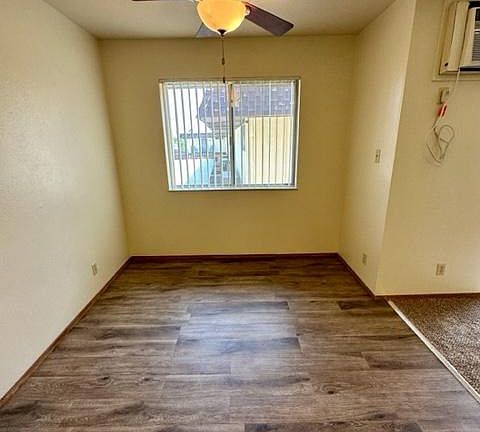 3rd image of 1120 W Lockeford St APT 26
