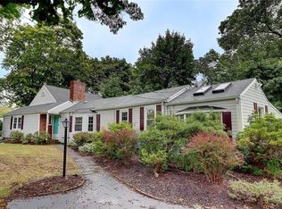 109 Rogers Ave, Barrington, RI 02806
