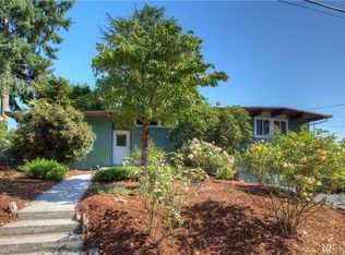 19016 4th Ave S, Burien, WA 98148