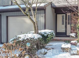 92 Reynolds Ct #147, Matawan, NJ 07747