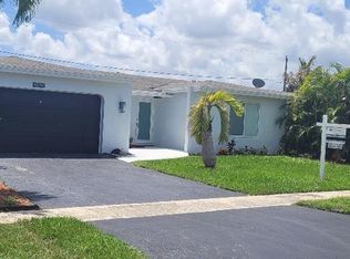 9050 NW 24th Ct, Sunrise, FL 33322