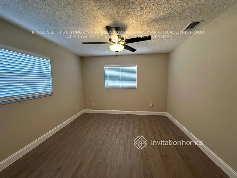 1016 Pioneer Dr — Photo 7