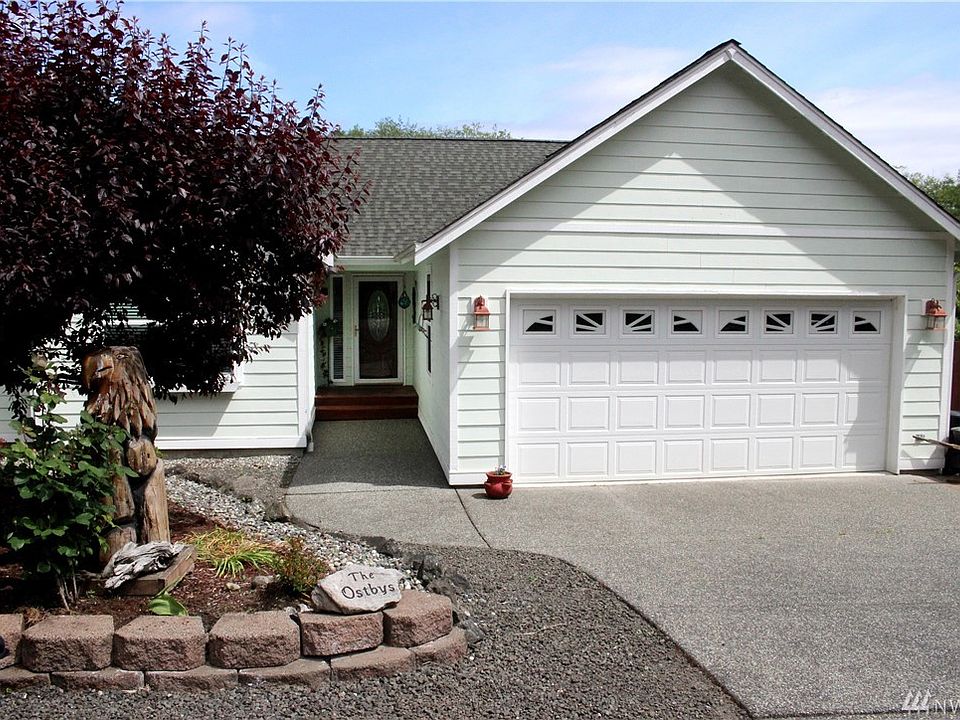 1st image of 6756 NE Admiralty Ln