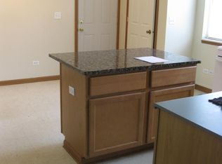 332 S Avenue #FL 1ST, Waukegan, IL 60085