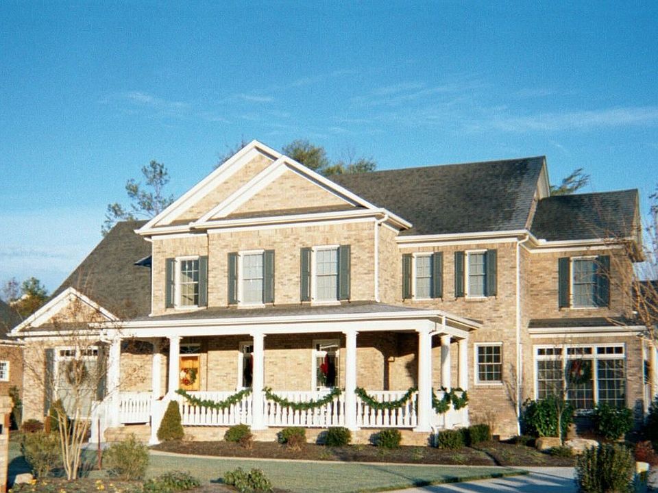 828 Weatherly Hills Blvd