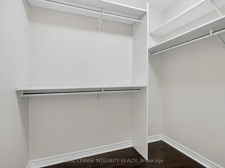 165 Angelonia Cres — Photo 16