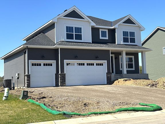 4th image of 2026 Tamarack Rd