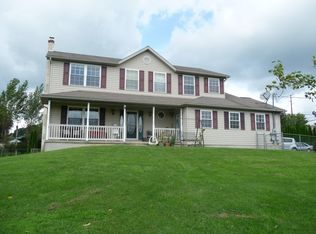 705 S Delps Rd, Bath, PA 18014
