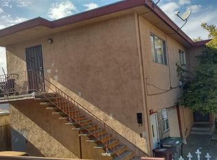 7401 Hillside St, Oakland, CA
