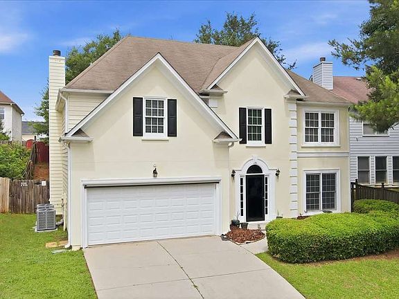 3rd image of 1082 Glen Chase Dr