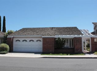 23 Willowbrook, Irvine, CA 92604