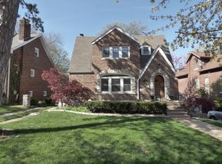 7325 Stanford Ave, Saint Louis, MO 63130