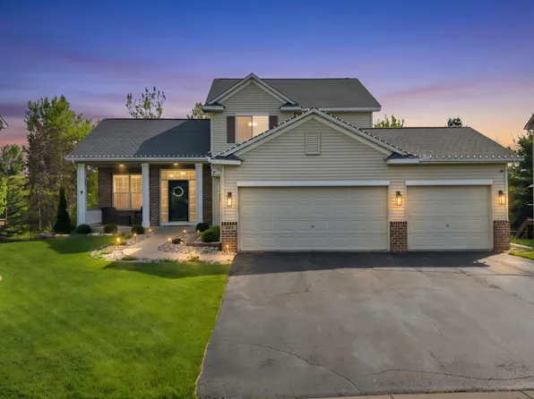 1857 Wyndam Dr, Shakopee, MN 55379