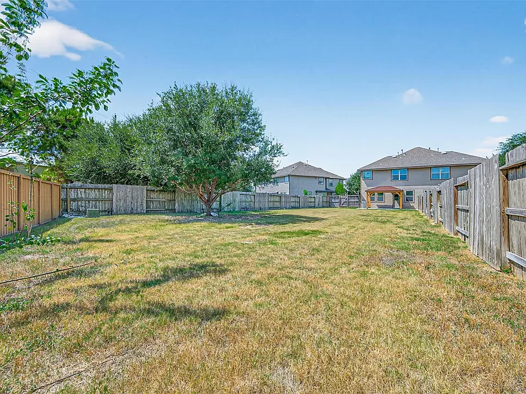 6438 Haywards Crossing South Cir — Photo 45