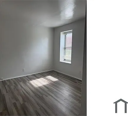 1324 Academy Ave — Photo 3