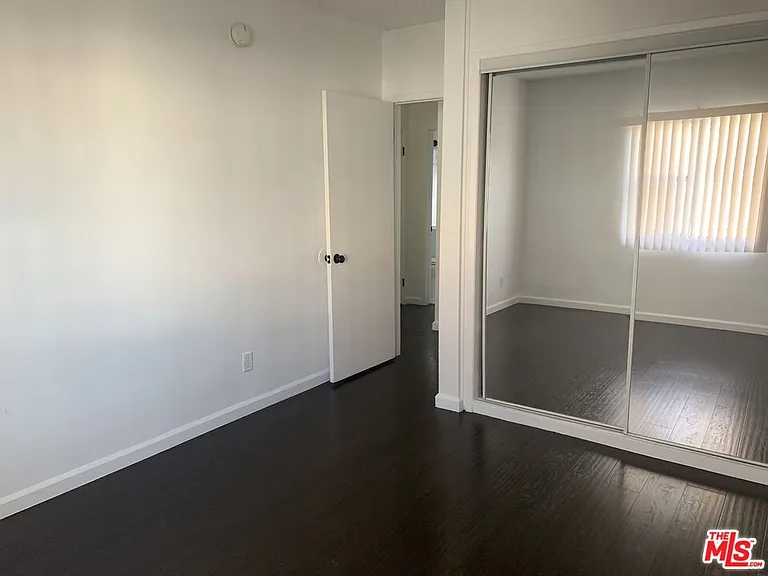 1330 S Wilton Pl #9 — Photo 13