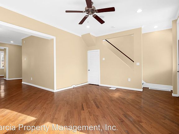5th image of 2701 Armand Pl