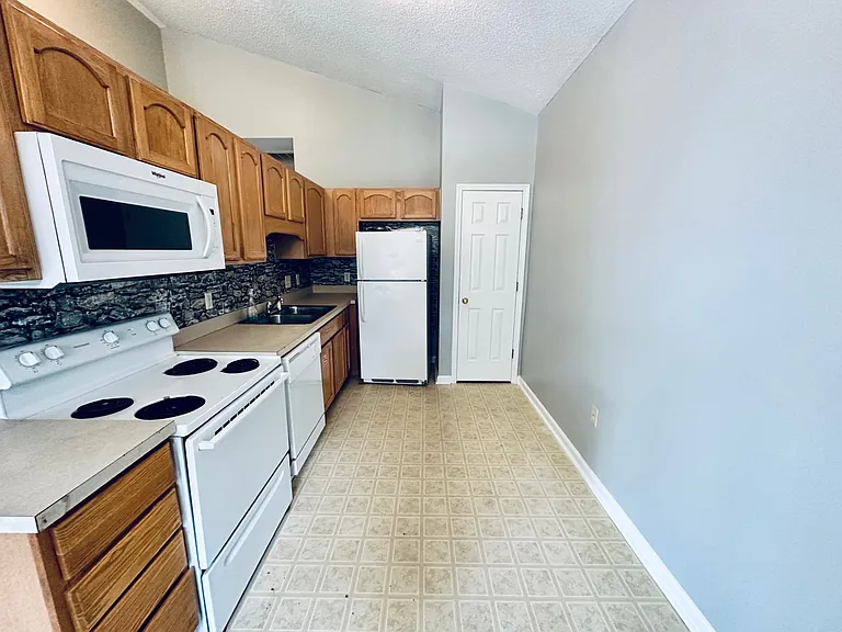 Kitchen_10052023