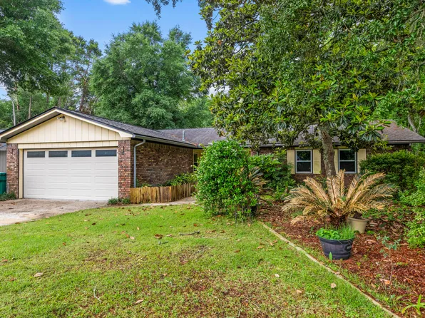 607 Caribbean Way, Niceville, FL 32578