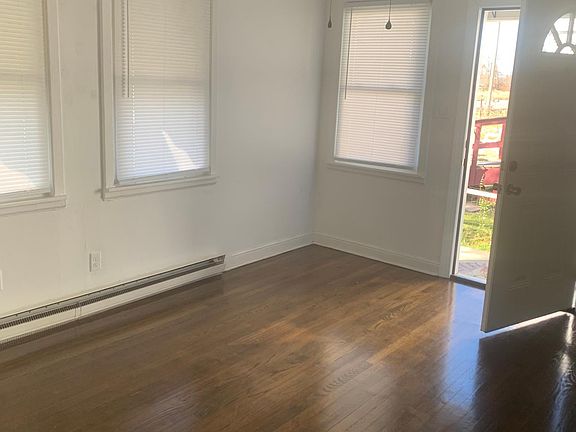 3rd image of 5115 Robin Grey Ln