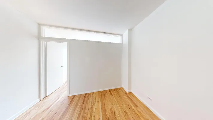 Rented by Bond New York | media 25